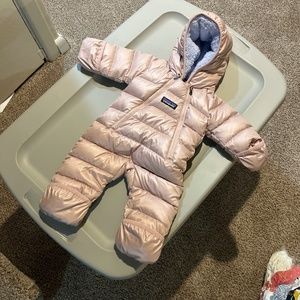 Patagonia Infant Hi-Loft Down Sweater Bunting